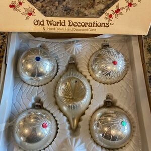 Vintage Set Old World Decorations Christmas Blown Glass Ornaments